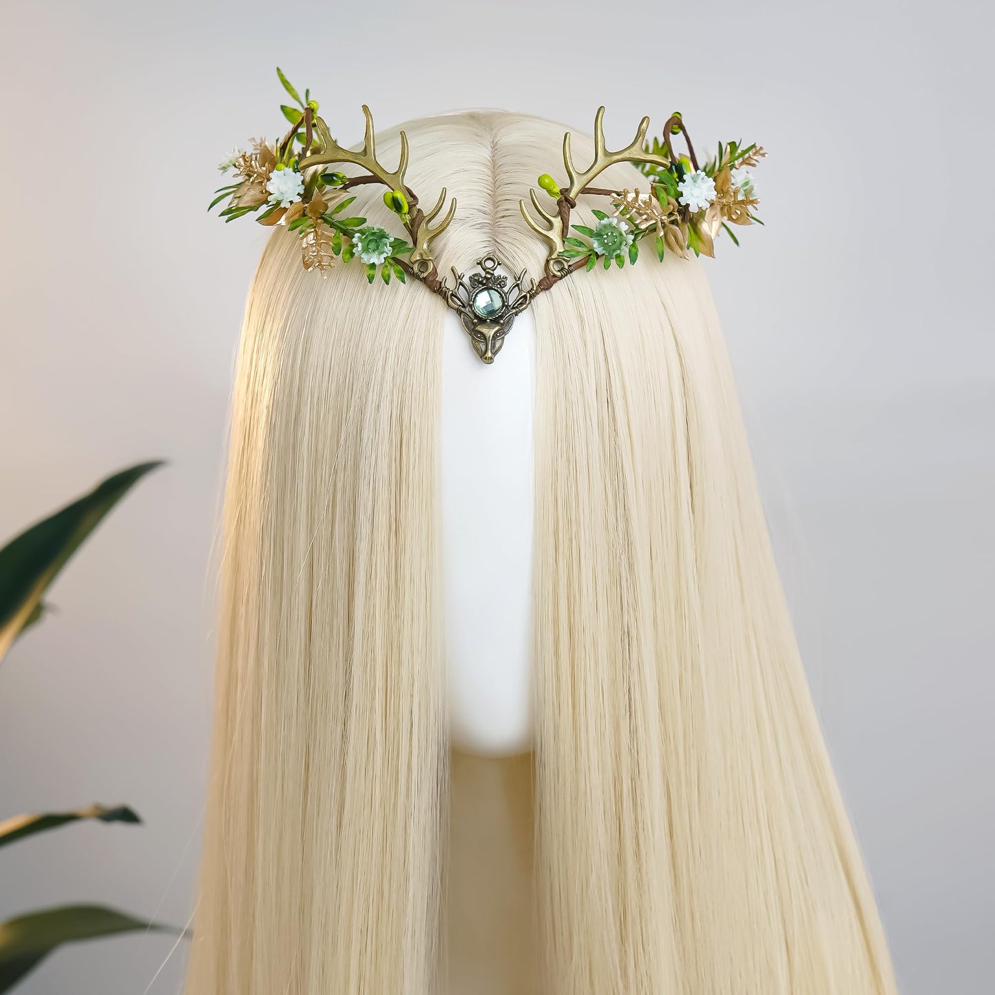 MOSTORY Woodland Flower Antler Crown - Floral Fairy Headpiece with Mini Deer Horns for Renaissance Costume Outfit Women, Forest Reindeer Circlet for Fairy Accessories Halloween Cosplay