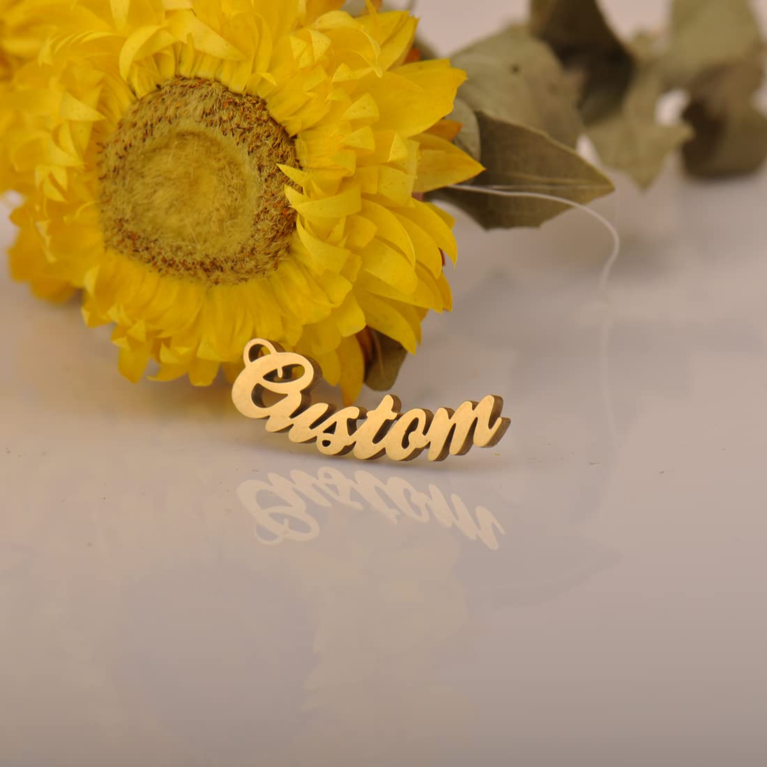 Holly Personalized Name Stud Earrings Customized Any Name Studs Mother Day Christmas Gift Jewelry for Women