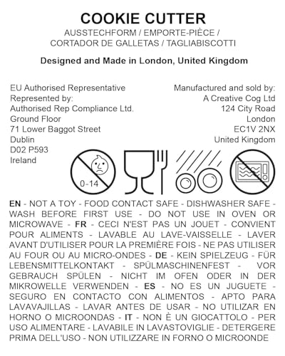 BAKERLOGY Soccer Shoe Cookie Cutter - Detailed Biscuit Cutter Design for Baking and Crafts, ideal on fondant, dough, clay