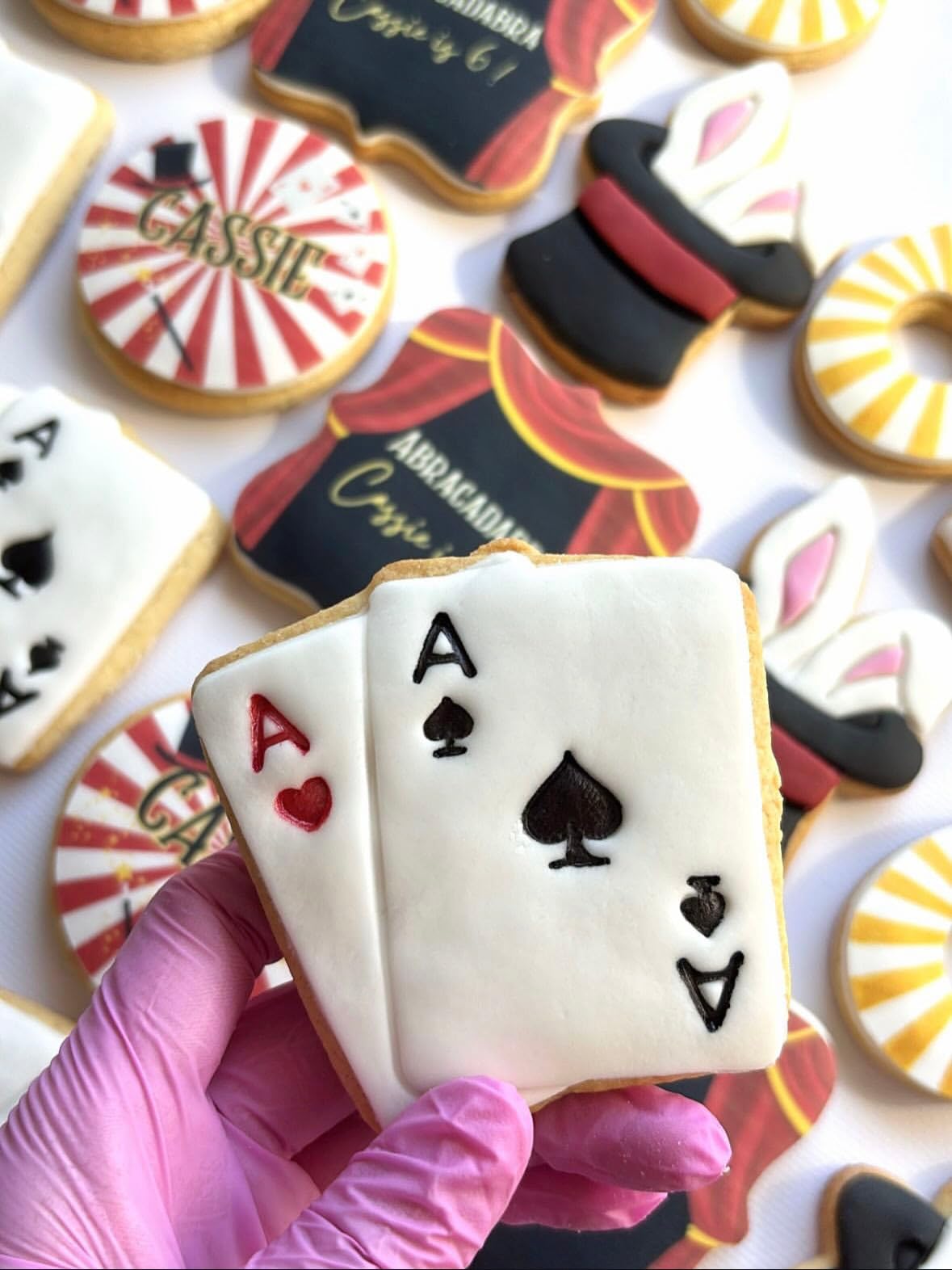 BAKERLOGY Set of 2 Magician themed Cookie Cutters (Designs: Double Ace and Rabbit in a Hat) - Bake Birthday Cookies, Detailed Biscuit Cutter Design for Baking and Crafts, ideal on fondant, dough, clay
