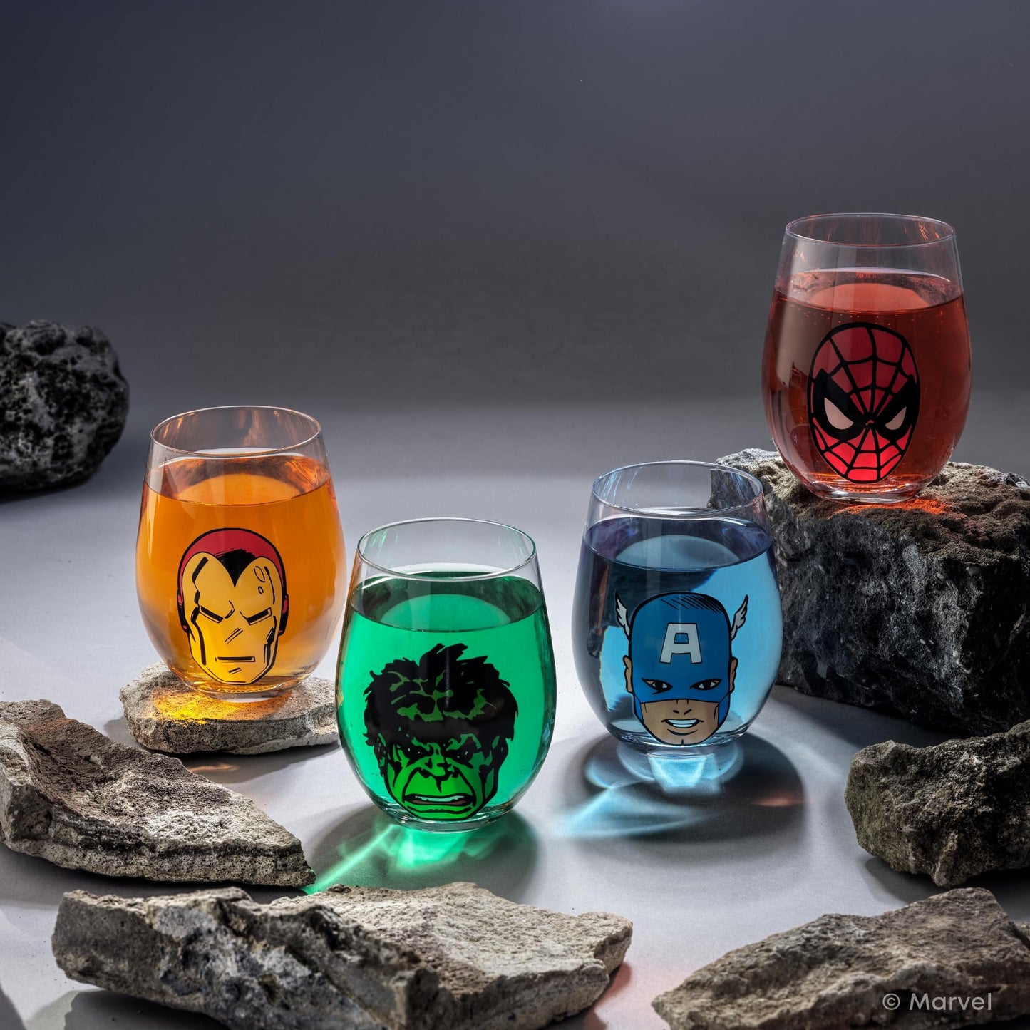 JoyJolt Marvel Heroes Stemless Drinking Glasses, 19oz Superhero Cups ft Hulk Captain America Spiderman and Iron Man, Avengers Glassware Set of 4, Marvel Gifts for Men and Women