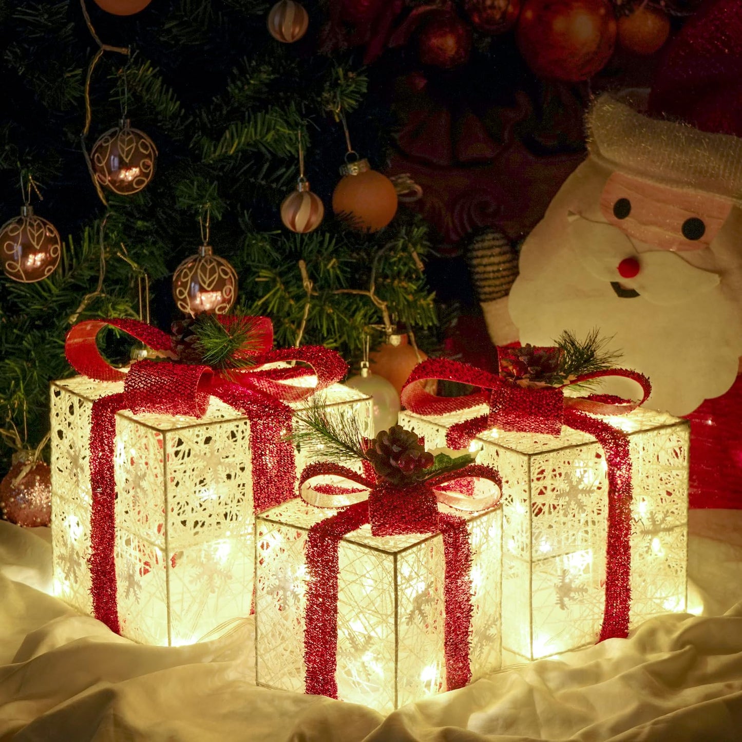 Christmas Decorations, Set of 3 Christmas Lighted Gift Boxes, Battery Operated Xmas Present Boxes, Warm White LED with Bows for Indoor Christmas Tree, Yard, Home Decor
