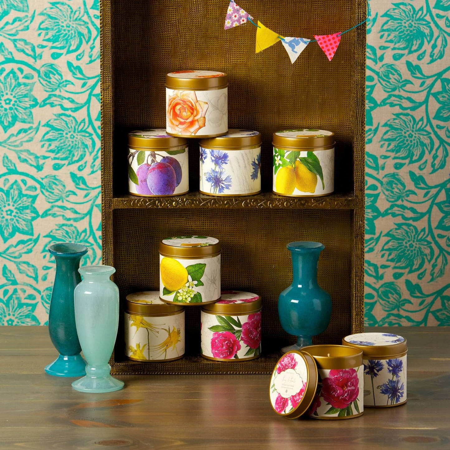 Rosy Rings Signature Tin Candle - Aromatherapy Fragrance Elegant Home Decor Gift Long Lasting 50 Hour Burn Botanical Floral Notes of Apricot, Blond Woods, Mirabelle Plum, Pomelo, Violet (Apricot Rose)