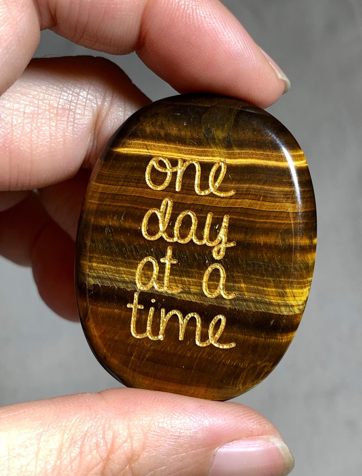 SOLICIEL Tiger Eye Affirmation Crystal, Sobriety AA Gifts Emotional Support Gifts Encouragement Anxiety Stress Relief Item for Men