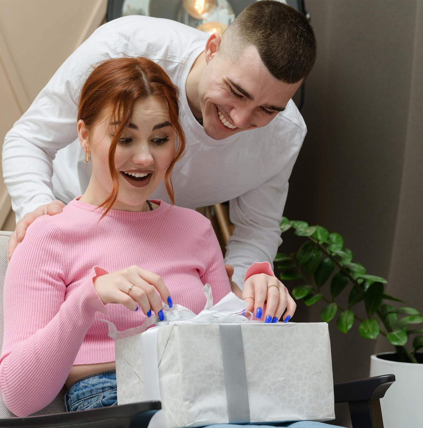 PYOR 7 Chakra Tree of Life, House Warming Gifts New Home, Birthday Gifts for Women, Healing Crystals, Money Tree, Home Office Decor, Office Desk Accessories, Crystals and Healing Stones